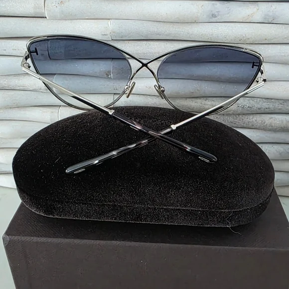 Tom Ford Silver Sunglasses - Picture 10 of 10